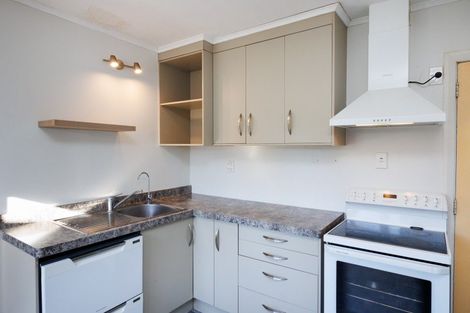 Photo of property in 16 Queen Street, Feilding, 4702