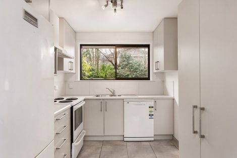 Photo of property in 1/186a Wairakei Road, Bryndwr, Christchurch, 8053