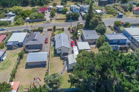 Photo of property in 97 Koputara Road, Himatangi Beach, Foxton, 4891