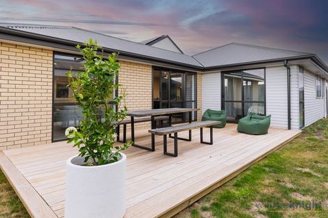 Photo of property in 34 Sholto Duncan Crescent, Halswell, Christchurch, 8025