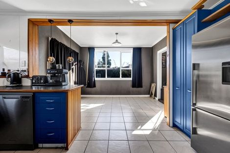 Photo of property in 143 Portia Street, Stratford, 4332