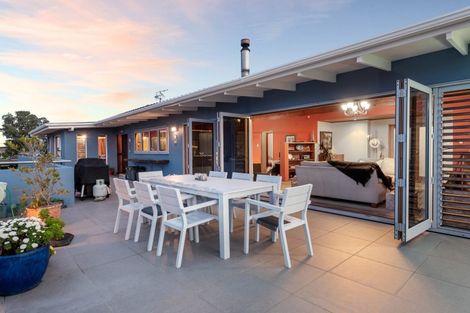 Photo of property in 8 Moa Street, Mount Maunganui, 3116