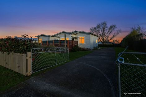 Photo of property in 23 Porritt Place, Waipukurau, 4200