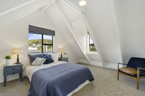 Photo of property in 3 Azimuth Place, Whitby, Porirua, 5024