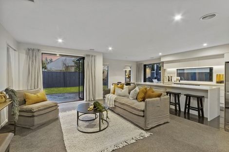 Photo of property in 10 Guilder Drive, Prebbleton, 7604