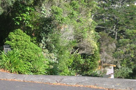 Photo of property in 13 Tranquil Glade, Hillcrest, Auckland, 0627