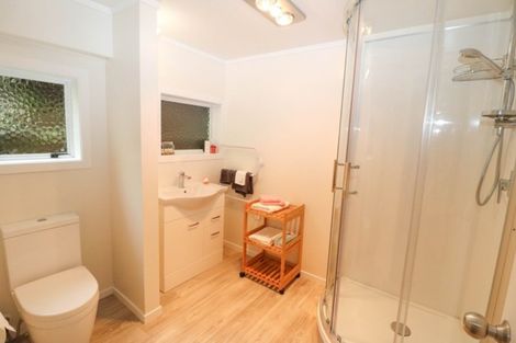 Photo of property in 19 Adams Road, Thornton Bay, Thames, 3575