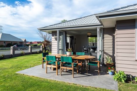 Photo of property in 28 Shearwater Drive, Woolston, Christchurch, 8023