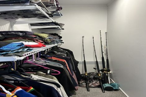 Photo of property in 46 Surf Road, Stanmore Bay, Whangaparaoa, 0932