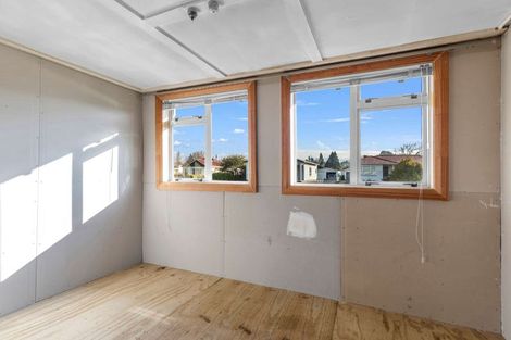 Photo of property in 44 Tennyson Street, Dannevirke, 4930