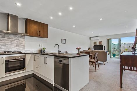 Photo of property in 235b Porchester Road, Takanini, 2112