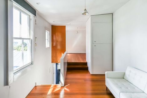 Photo of property in 21 Saint Mary Street, Thorndon, Wellington, 6011