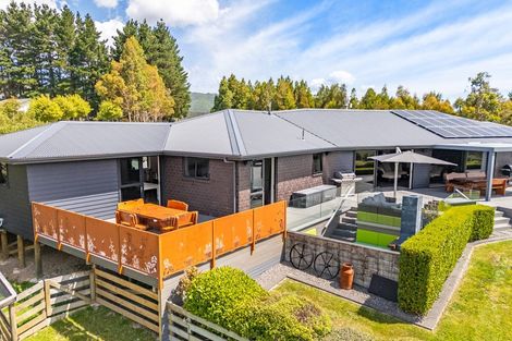 Photo of property in 227 Marchant Road, Kaitoke, Upper Hutt, 5018