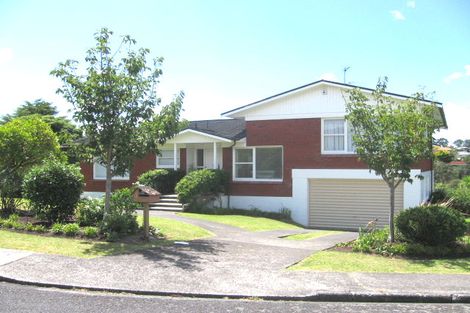 Photo of property in 28 Fowler Street, Northcote, Auckland, 0627