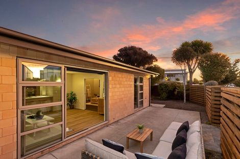 Photo of property in 40 Mary Street, Papanui, Christchurch, 8053