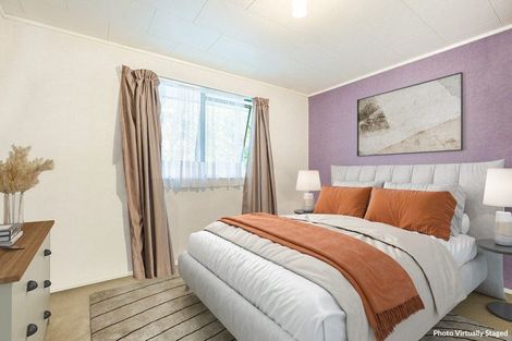 Photo of property in 1/64 Meadowvale Rise, Titirangi, Auckland, 0604