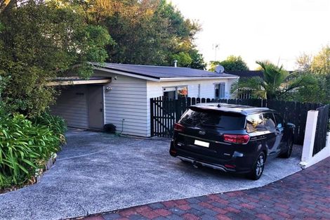 Photo of property in 1/3 Pohutukawa Avenue, Shelly Park, Auckland, 2014