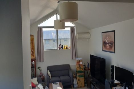 Photo of property in 2/473 Barbadoes Street, Edgeware, Christchurch, 8013