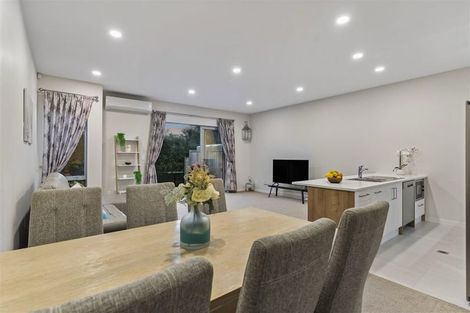 Photo of property in 31 Bight Road, Long Bay, Auckland, 0630