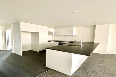 Photo of property in 1115a High Street, Taita, Lower Hutt, 5011