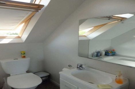 Photo of property in 5a Snead Place, Hamilton East, Hamilton, 3216