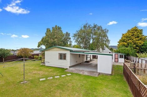 Photo of property in 17 Wikepa Place, Whakatane, 3120