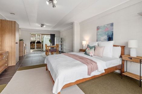 Photo of property in 28 Stapleford Crescent, Browns Bay, Auckland, 0630