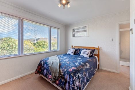 Photo of property in 36 Totara Park Road, Clouston Park, Upper Hutt, 5018