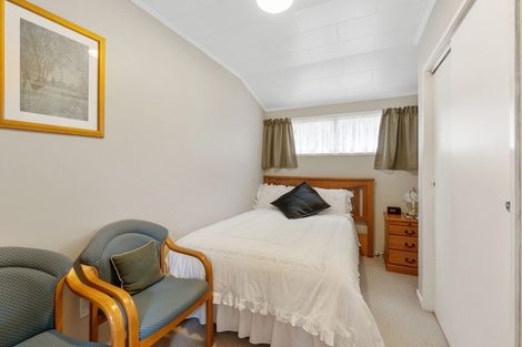 Photo of property in 10 Tirita Street, Kawaha Point, Rotorua, 3010
