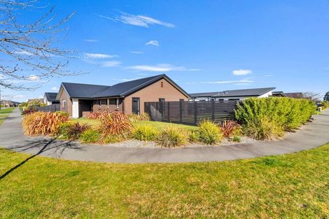 Photo of property in 10 Kohunga Crescent, Bottle Lake, Christchurch, 8083