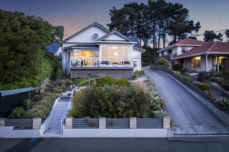 Photo of property in 163 Victoria Road, Saint Clair, Dunedin, 9012