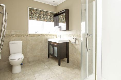 Photo of property in 18 Churchill Avenue, Hokowhitu, Palmerston North, 4410