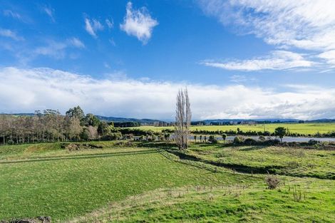 Photo of property in 1270 Clifden Highway, Orawia, Otautau, 9691