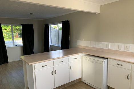 Photo of property in 43 Arthur Crescent, Hilltop, Taupo, 3330