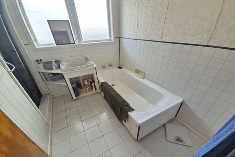 Photo of property in 17 Regent Street, Silverdale, Hamilton, 3216