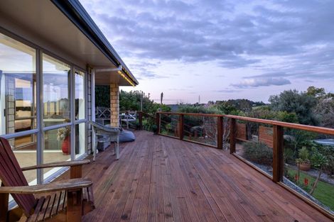 Photo of property in 28 Tuscany Place, Ohauiti, Tauranga, 3112