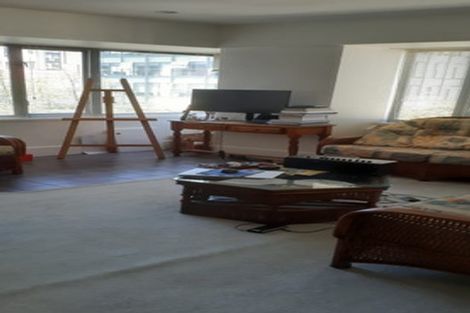 Photo of property in St Peters Apartments, 3a/192 Willis Street, Te Aro, Wellington, 6011