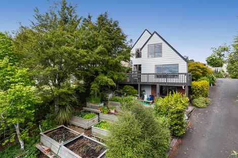 Photo of property in 19 Northview Crescent, Belleknowes, Dunedin, 9011