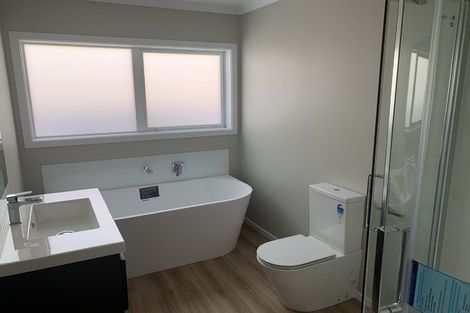 Photo of property in 34 Koru Loop, Paraparaumu, 5032