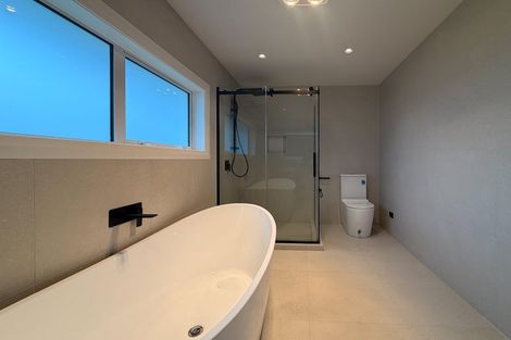 Photo of property in 11 Henry Blyth Lane, Greenhithe, Auckland, 0632