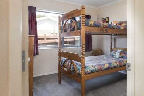 Photo of property in 3 Kinder Street, Acacia Bay, Taupo, 3330