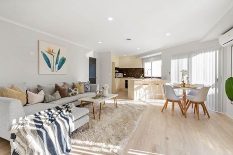 Photo of property in 3/8 Saints Court, Manurewa, Auckland, 2102