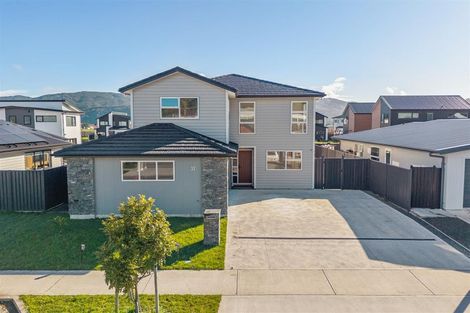 Photo of property in 32 Castletown Street, Wallaceville, Upper Hutt, 5018