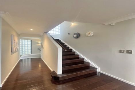 Photo of property in 2 Bucklands Beach Road, Bucklands Beach, Auckland, 2012