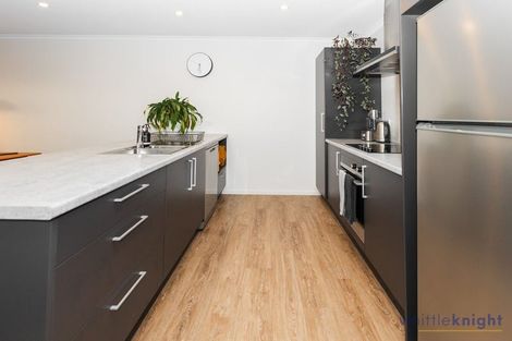 Photo of property in 34 Sholto Duncan Crescent, Halswell, Christchurch, 8025