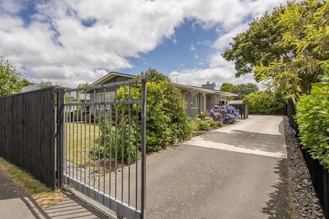 Photo of property in 37 Brockham Street, Casebrook, Christchurch, 8051