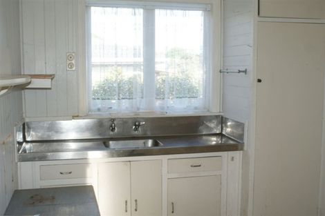 Photo of property in 41 Ngaio Street, Otaki Beach, Otaki, 5512