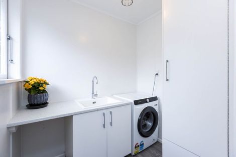 Photo of property in 16a Maher Street, Elderslea, Upper Hutt, 5018