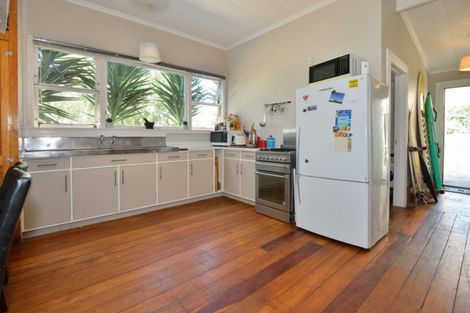 Photo of property in 17 Desmond Road, Te Hapara, Gisborne, 4010