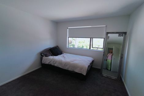 Photo of property in 28 Korokio Lane, Henderson, Auckland, 0612